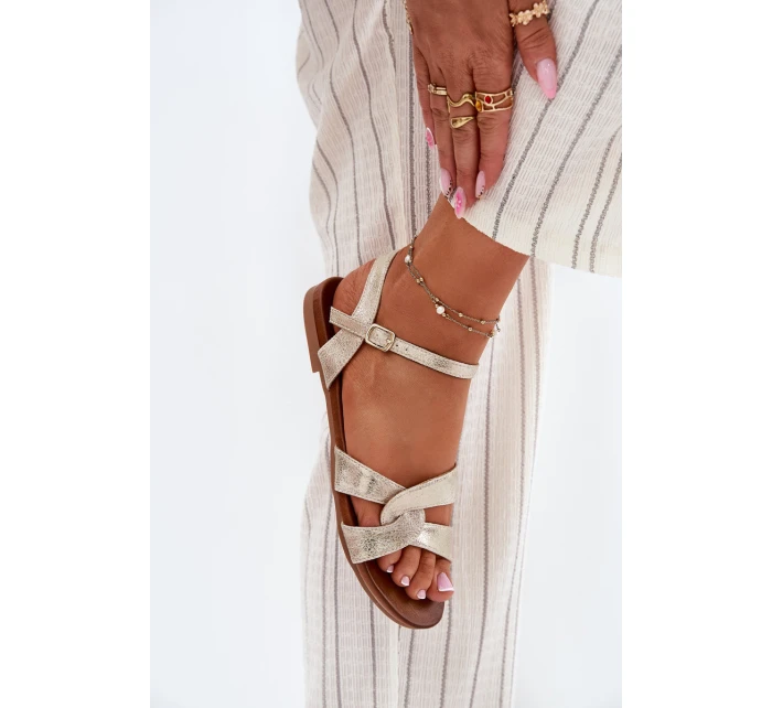 Ploché Lesklé Sandály Dámské model 21696807 Zlaté - S.Barski Ploché Lesklé Sandály Dámské model 21696807 Zlaté - S.Barski