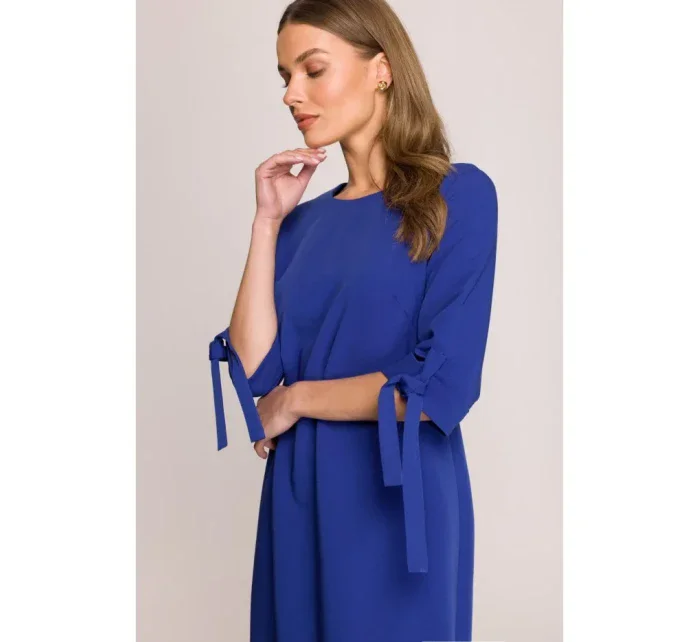 Šaty áčkového střihu s rukávy  modré model 20966060 - STYLOVE