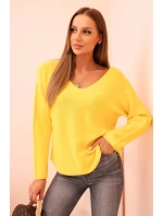 Dámsky viskózový sveter s výstrihom do V tmavožltý Dámsky viskózový sveter s výstrihom do V tmavožltý