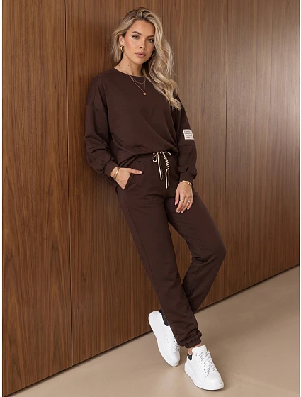 Dámská tepláková souprava v čokoládově hnědé barvě FashionStreet AY1236 Dámská tepláková souprava v čokoládově hnědé barvě FashionStreet AY1236