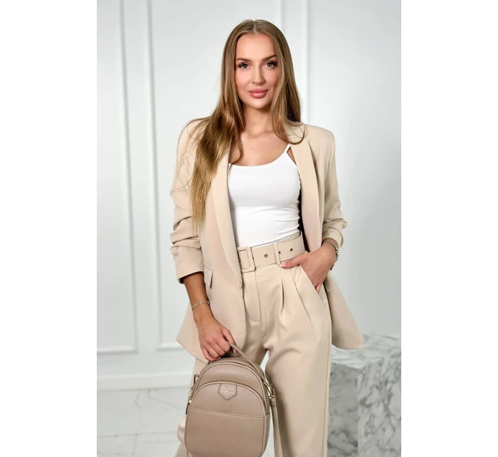 Elegantná súprava saka a nohavíc v tmavobéžovej farbe