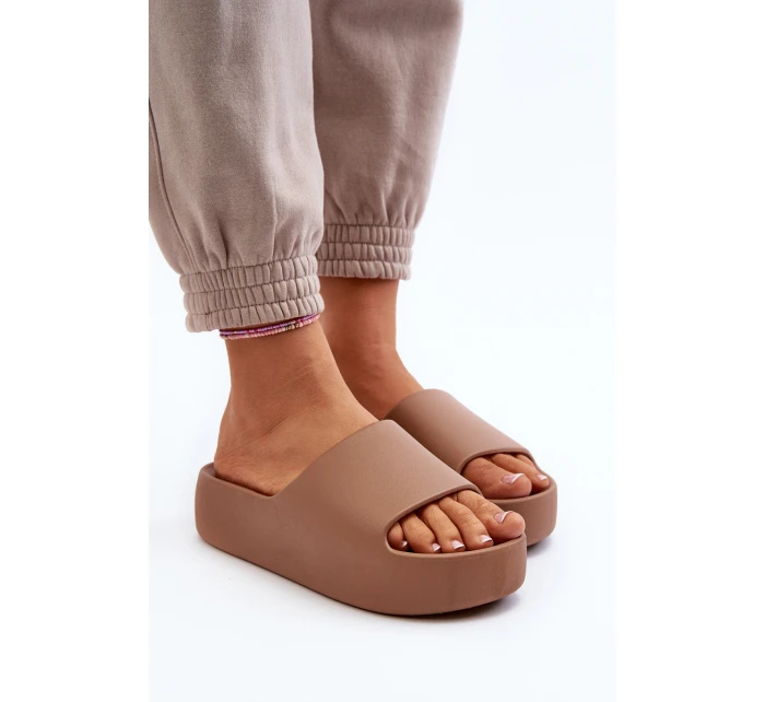Damskie Klapki Na Grubej Podeszwie Brązowe Oreithano Damskie Klapki Na Grubej Podeszwie Brązowe Oreithano