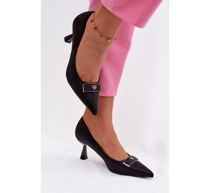 Lodičky s ozdobným detailem model 21937544 - Boto Lodičky s ozdobným detailem model 21937544 - Boto