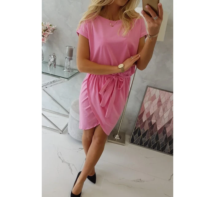 Šaty s obálkou dole ružovej