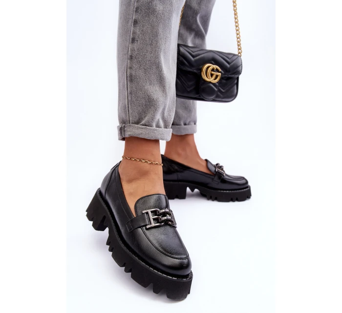 Damskie Skórzane Półbuty Loafersy Z Ozdobą Laura Messi 2699 Czarne