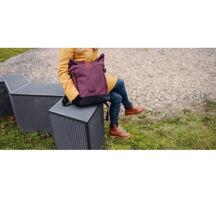 Mestský batoh VUCH Nescio Víno