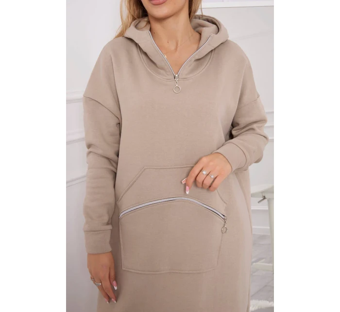 Zateplené šaty s kapucí béžové Zateplené šaty s kapucí béžové