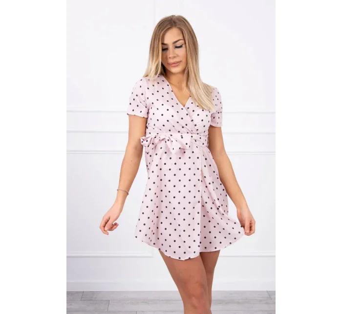 Púdrovo ružové bodkované šaty