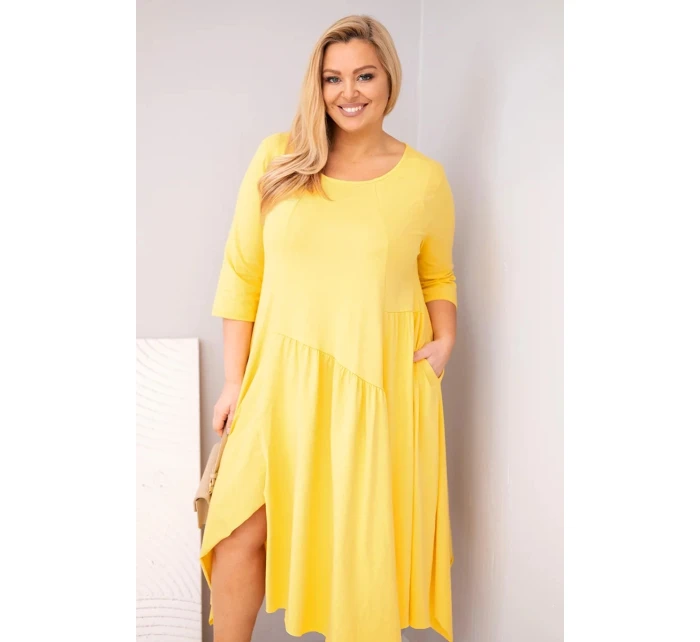 Dámske bavlnené šaty nadmernej veľkosti s asymetrickým lemom žltá
