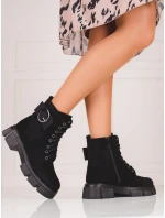 Luxusní černé dámské kotníčkové boty na plochém podpatku Luxusní černé dámské kotníčkové boty na plochém podpatku