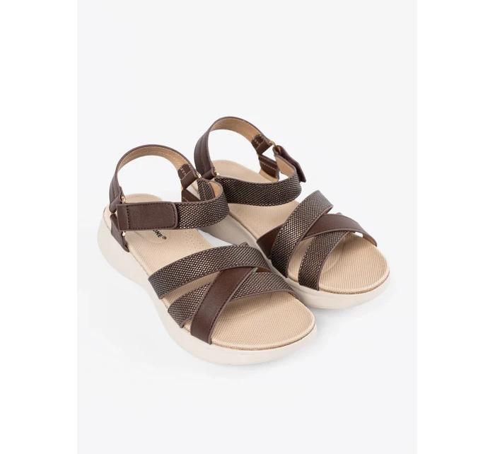 Vynikajúce hnedé sandále na platforme pre ženy Vynikajúce hnedé sandále na platforme pre ženy