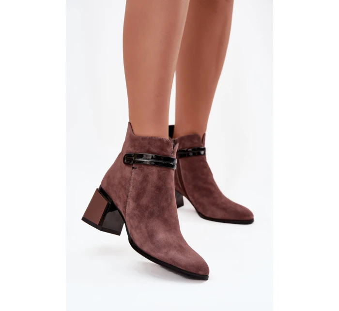 Topánky na podpätku model 220198 Krok vo veľkom štýle Topánky na podpätku model 220198 Krok vo veľkom štýle