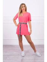 Šaty s ozdobným pásikom ružové neónové Šaty s ozdobným pásikom ružové neónové