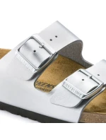 Dámské stříbrné žabky Arizona Silver regular wide model 20693630 - Birkenstock Dámské stříbrné žabky Arizona Silver regular wide model 20693630 - Birkenstock