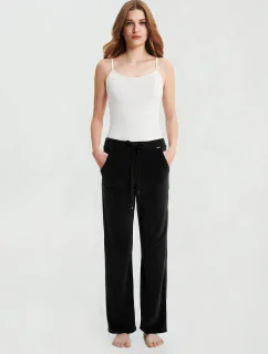 Sametové kalhoty s kapsami model 20515780 - Vamp