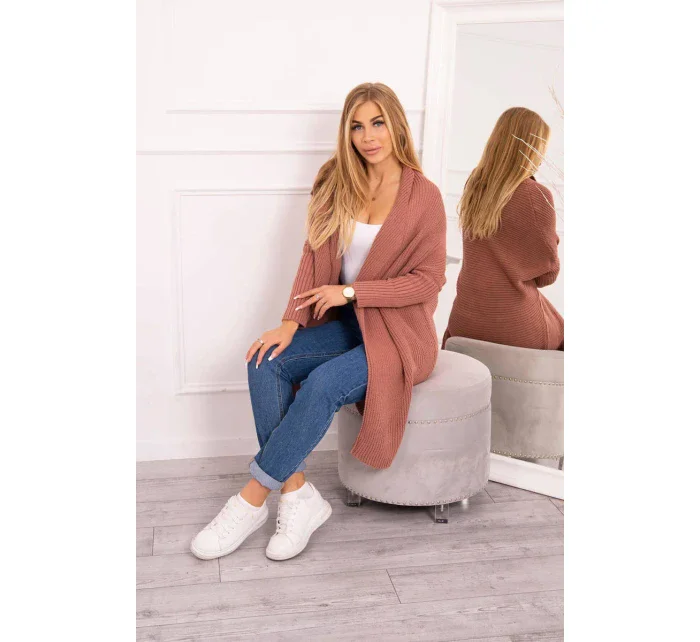 Sveter s netopierími rukávmi tmavo ružový