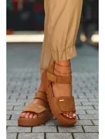 Damskie Zamszowe Sandały Na Platformie Big Star NN274705 Brązowe Damskie Zamszowe Sandały Na Platformie Big Star NN274705 Brązowe