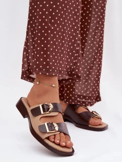 Dámské nazouváky se zlatými sponami model 21919188 - Boto