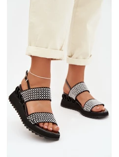 Kožené semišové sandály s ozdobou D&A model 22028024 černé - S.Barski