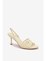 Sandále na podpätku model 227437 Vykročte štýlovo