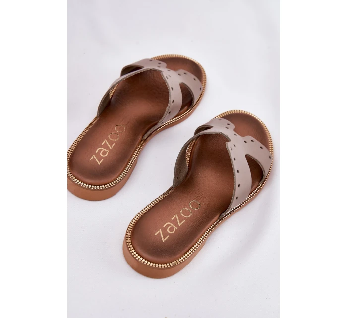 model 21694260 Dámské sandály s ozdobnými výřezy tmavě béžové - Zazoo model 21694260 Dámské sandály s ozdobnými výřezy tmavě béžové - Zazoo