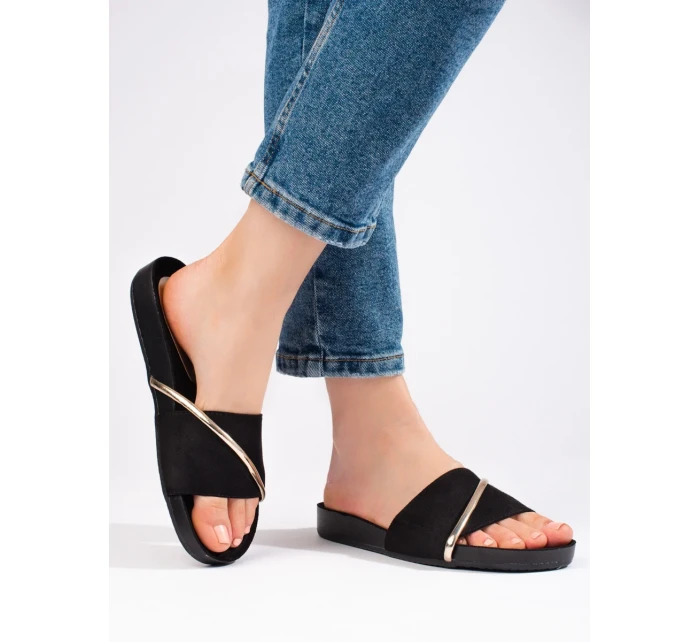 Trendy dámske nazúvaky bez podpätku Trendy dámske nazúvaky bez podpätku