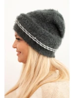 Dámska zimná čiapka s perlami a ozdobným vzorom graphite Dámska zimná čiapka s perlami a ozdobným vzorom graphite
