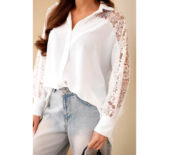 Dámske viskózové tričko s čipkovanými rukávmi a golierom biele