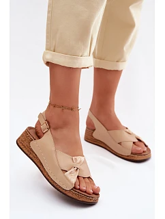 Pohodlné dámské sandály na platformě béžové model 22133232 - Boto