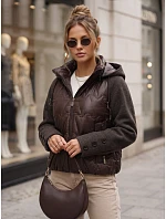 Kurtka damska pikowana z odpinanym kapturem brązowa model 22347621 - FashionStreet Kurtka damska pikowana z odpinanym kapturem brązowa model 22347621 - FashionStreet