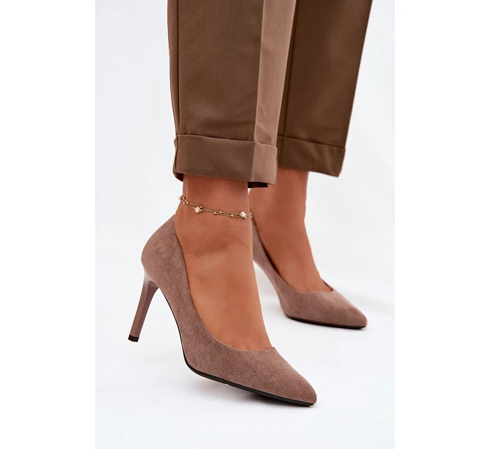 Lodičky s ihlovým podpätkom model 226094 Krok vo veľkom štýle Lodičky s ihlovým podpätkom model 226094 Krok vo veľkom štýle