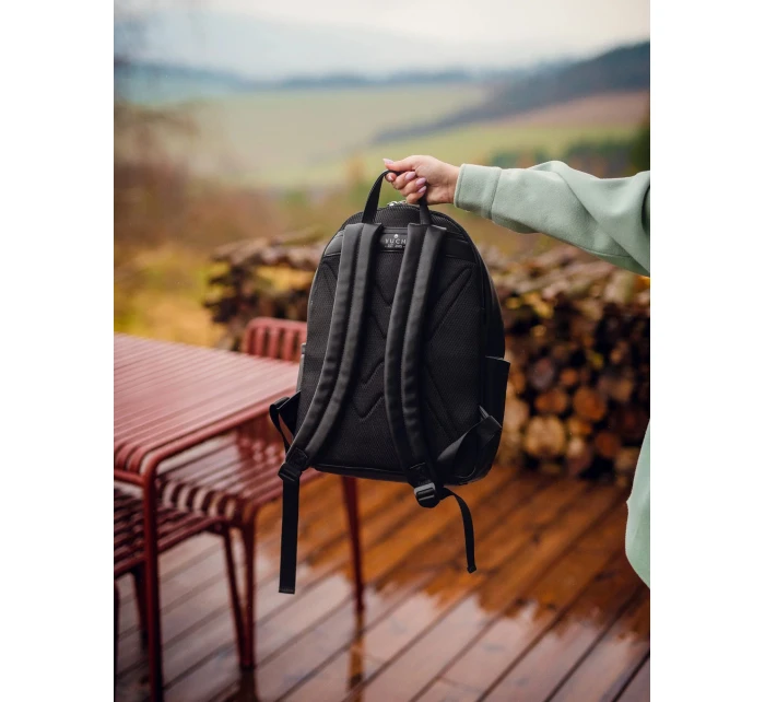 Módny batoh VUCH Elwin Black Módny batoh VUCH Elwin Black