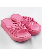 Růžové dámské pantofle s podrážkou model 17352328 - Mix Feel