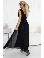 Večerní dlouhé šaty s a hlubokým výstřihem černé model 21422851 - numoco basic Večerní dlouhé šaty s a hlubokým výstřihem černé model 21422851 - numoco basic