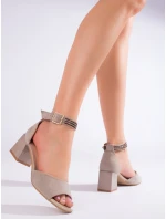 Pohodlné dámské hnědé sandály na širokém podpatku Pohodlné dámské hnědé sandály na širokém podpatku