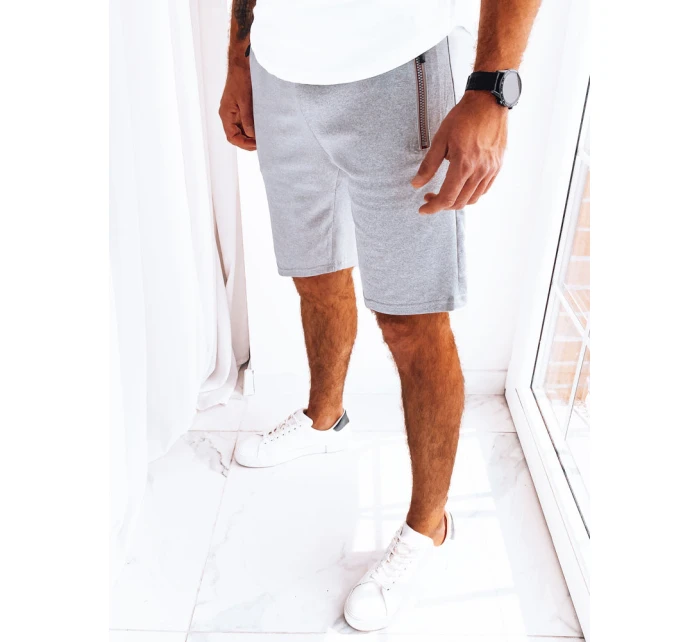 Pánské světle šedé teplákové kraťasy Dstreet model 21968953 - FashionStreet