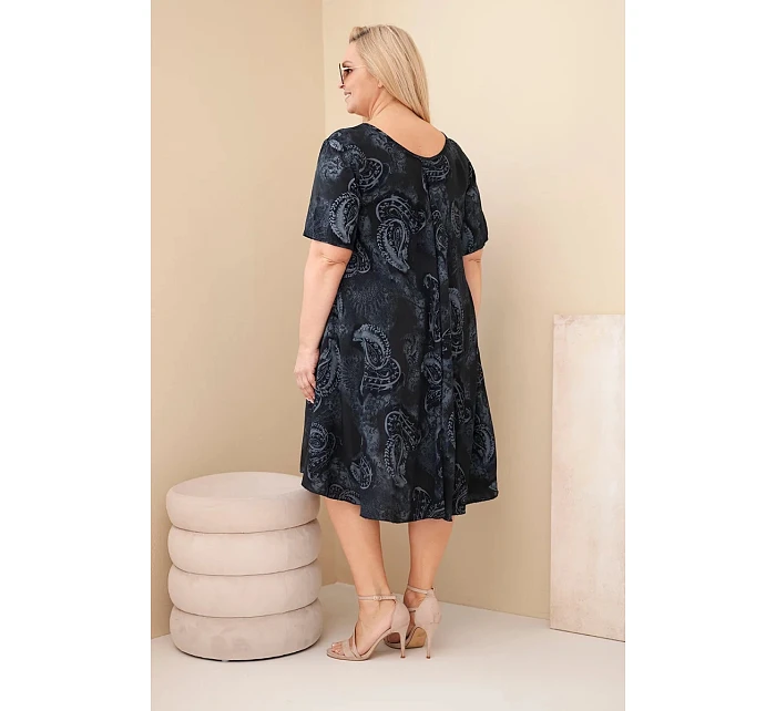 Dámske plus veľkosť viskózové šaty s krátkymi rukávmi a stojačikovým strihom čierne