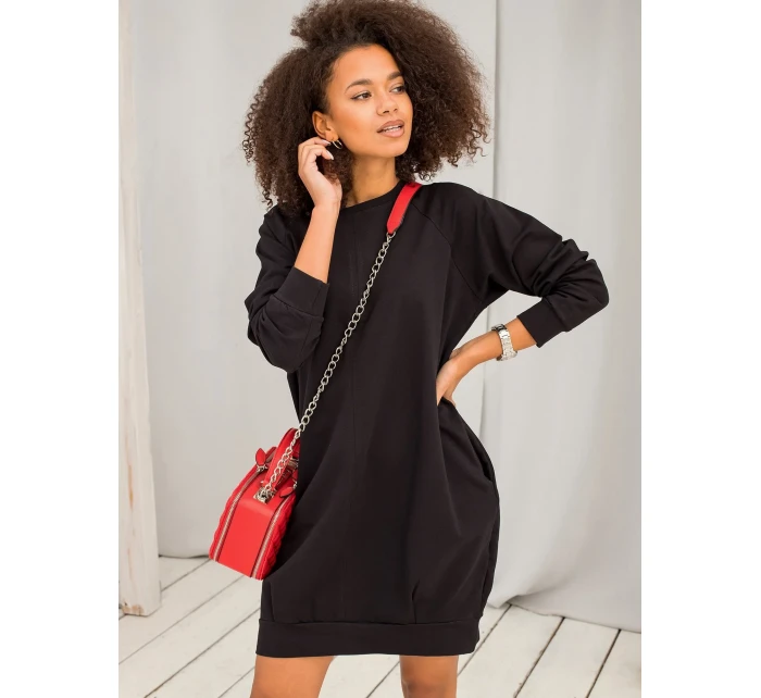 Šaty RV TU 5184.93P čierne Šaty RV TU 5184.93P čierne