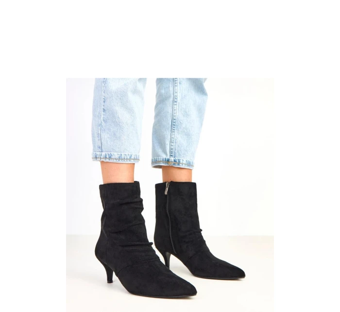 Topánky na podpätku model 217914 Solea