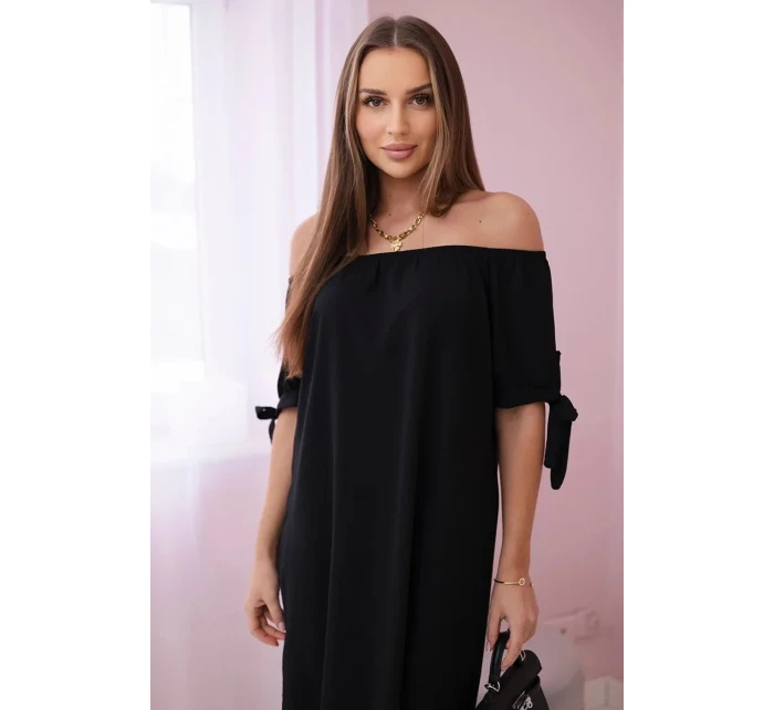 Šaty viazané na rukávy čierne Šaty viazané na rukávy čierne