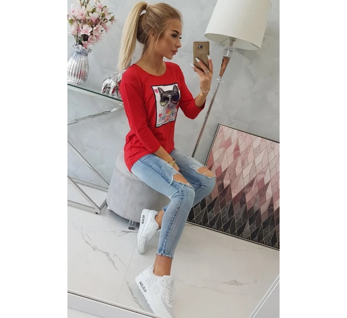 Halenka s 3D grafikou kočky červená