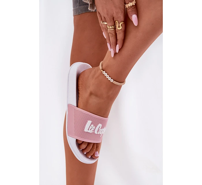 Dámské pantofle model 22089608 Růžové - Lee Cooper