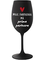 Môj partner má priateľského partnera - čierny pohár na víno 350 ml