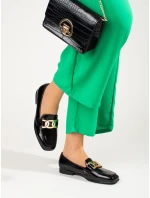 Krásne dámske čierne poltopánky bez podpätku Krásne dámske čierne poltopánky bez podpätku