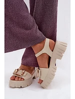 Kožené dámské sandály na platformě s přezkou Vinceza Béžové