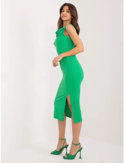 Sukienka DHJ SK model 19760182 zielony - FPrice Sukienka DHJ SK model 19760182 zielony - FPrice