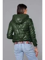 Krátka zelená dámska bunda s ozdobným lemovaním (B8030-10)