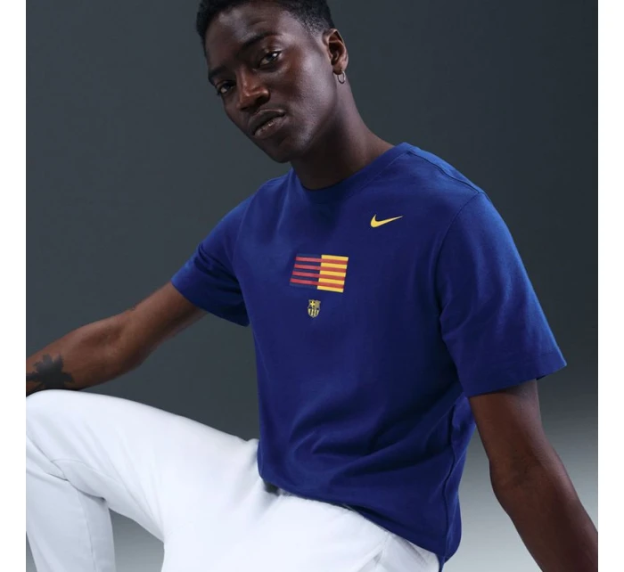 Tričko Nike FC Barcelona Crest Tee 25/26 HQ8405-455 Tričko Nike FC Barcelona Crest Tee 25/26 HQ8405-455