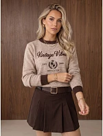 Sweter damski z nadrukiem Vintage Vibes beżowy model 22544855 - FashionStreet