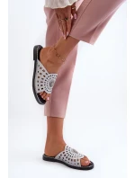 Lesklé dámske ploché papuče so strieborným lemovaním Ebirena Lesklé dámske ploché papuče so strieborným lemovaním Ebirena